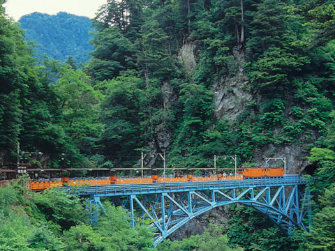 黒部峡谷鉄道　トロッコ電車